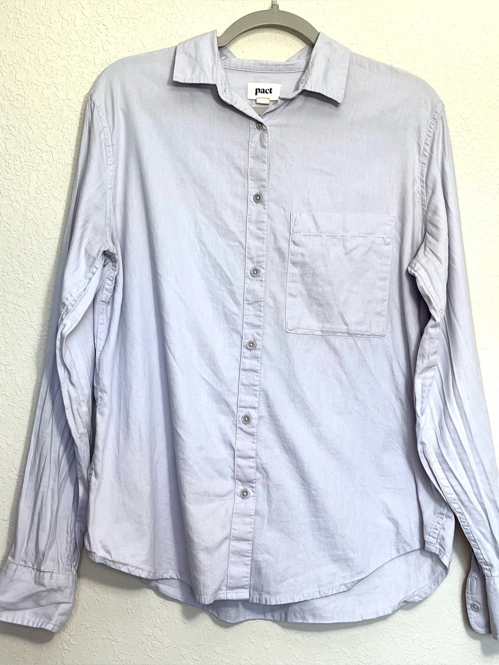 PACT 100% Organic Cotton Blue Button Down Shirt Medium Minimalist Coastal Resort